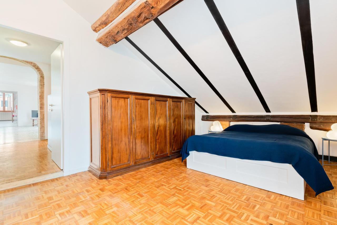 Ponte Di Rialto Penthouse With Panoramic Terrace Apartment Venice Exterior photo